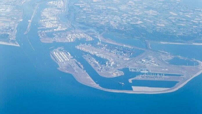 Air Liquide ELYgator Hydrogen Project in Rotterdam Launched