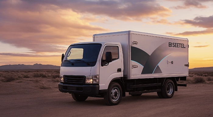 An illustration of SEETEL New Energy’s mobile charging subscription service for urban EVs