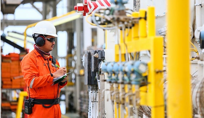 A Guide to Predictive Maintenance within the Oil and Gas Industry