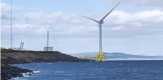 BladeBUG and ORE Catapults robot completes first blade walk on UK turbine